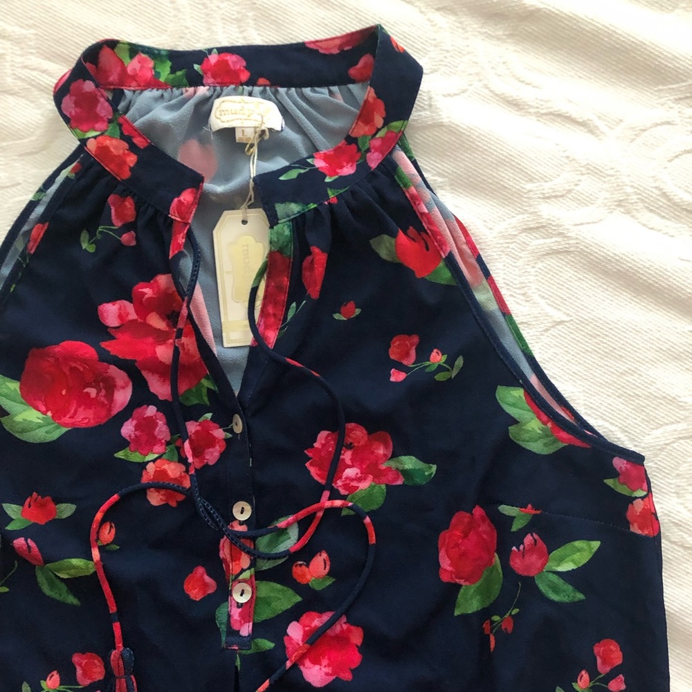NWT MUD PIE Floral Tank